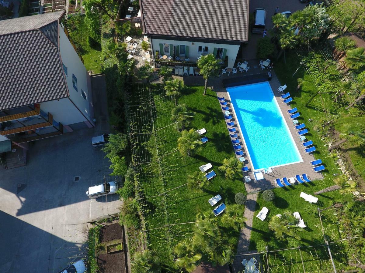 Hotel Pension Rechtenthal テルメーノ エクステリア 写真