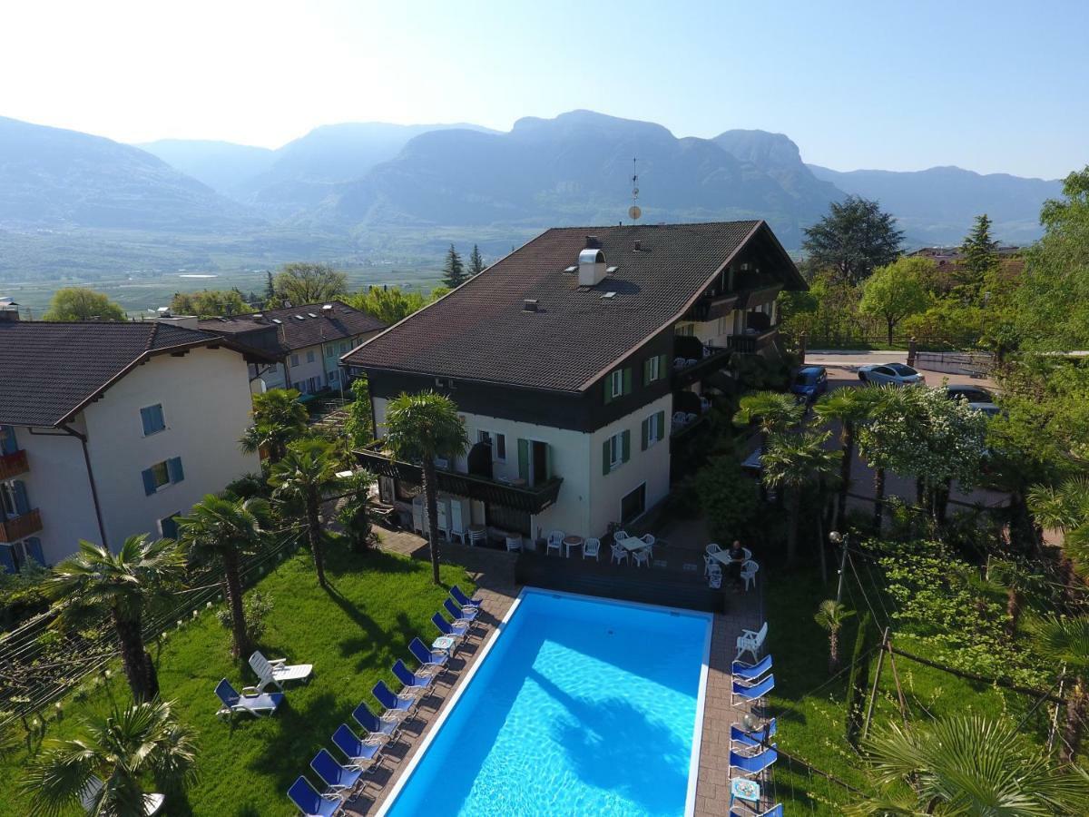 Hotel Pension Rechtenthal テルメーノ エクステリア 写真